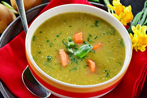 zupa z warzyw zielonych z torebki