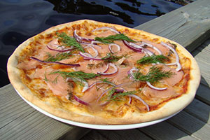 pizza z łososiem