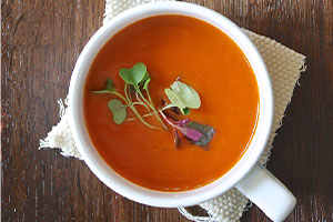 zupa pomidorowa z makaronem z torebki
